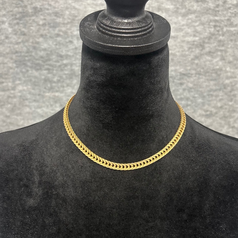 Tortolani Necklace Gold Tone Herringbone Chain Vintage Signed‎ 16 Inch